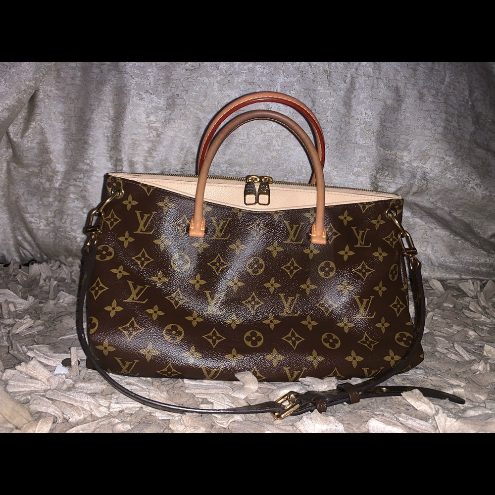 Louis vuitton Pallas monogram